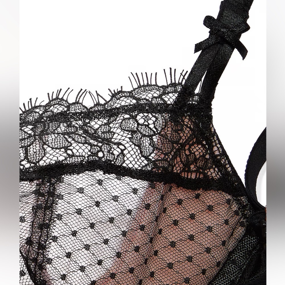 Wicked Lace Unlined Balconette Bra Black & Light pink Dream Angels By VS - Picture 2 of 4